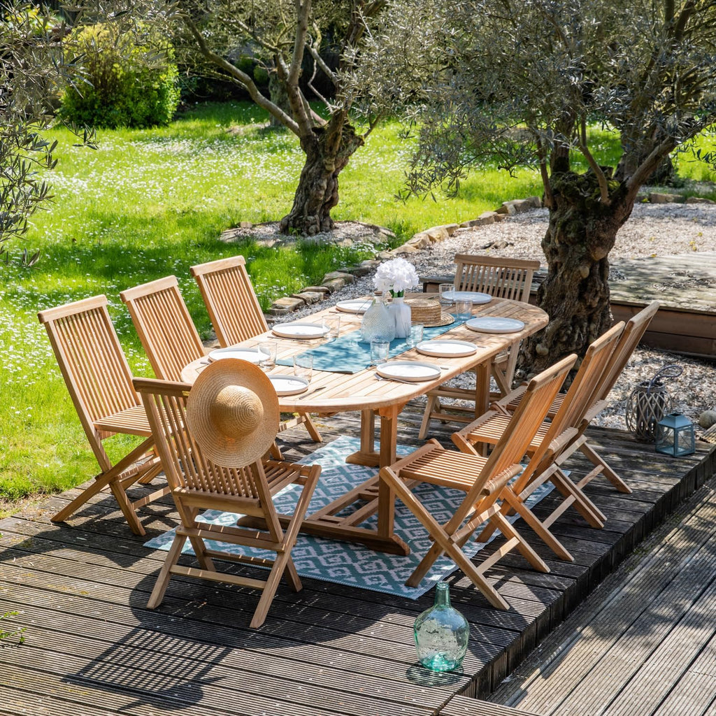 Happy Garden Lot de 8 chaises de Jardin Pliantes en Teck Lombok.