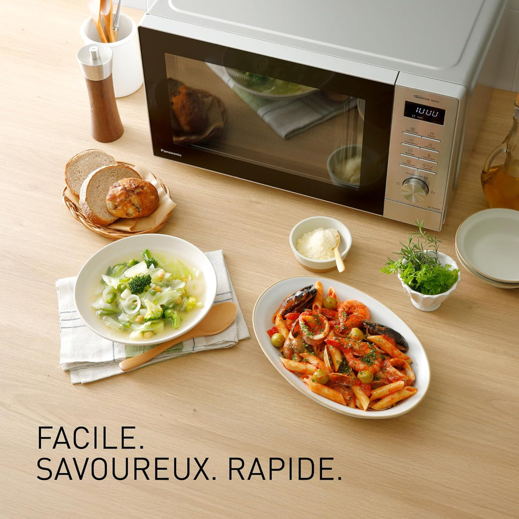 Panasonic NN-SD36QSEPG 29L Four à Micro-Ondes Solo en acier inoxydable, 1000W, Décongélation Automatique, 11 Programmes Automatiques, Molette