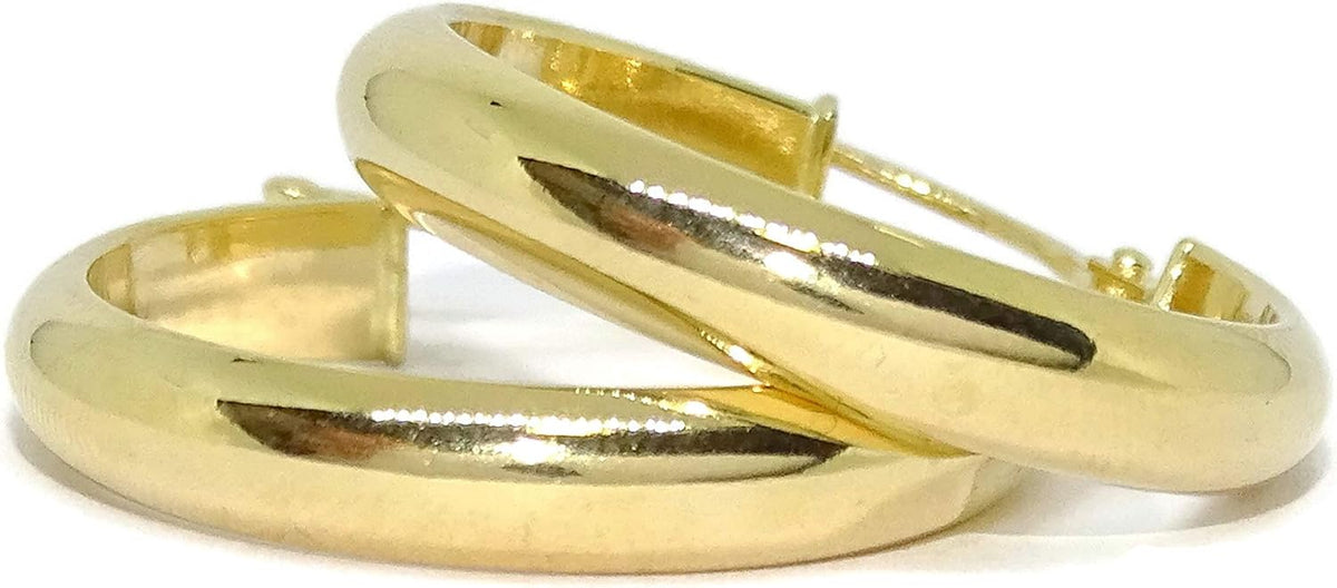 Boucles d'oreilles créoles en or jaune 18 carats avec tube demi-tige de 4 mm de large par 2,3 cm de diamètre extérieur. 2,10 g d'or 18 carats. Un cadeau vraiment spécial pour les femmes., Or 18 carats