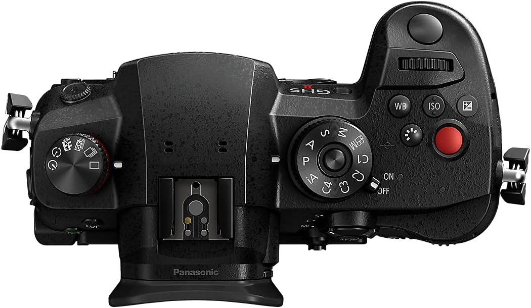 Panasonic Lumix GH5M2 | Appareil photo Hybride Expert (Capteur 4/3 20.3MP, Double stab., Écran orient. tact., AF DFD 225 Zones, C4K 60p/4:2:2 10bit, Live Stream., Tropicalisé) Noir – Version Française