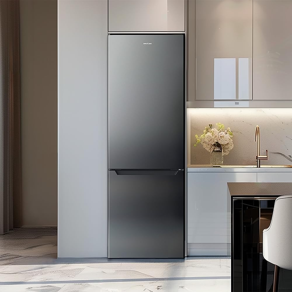 Cecotec Réfrigérateur combiné Bolero CoolMarket Combi 250 Dark D. Capacité de 250L, classe D, compresseur Inverter, Total No Frost, Multi Airflow, et porte réversible. Économies d’énergie garanties.