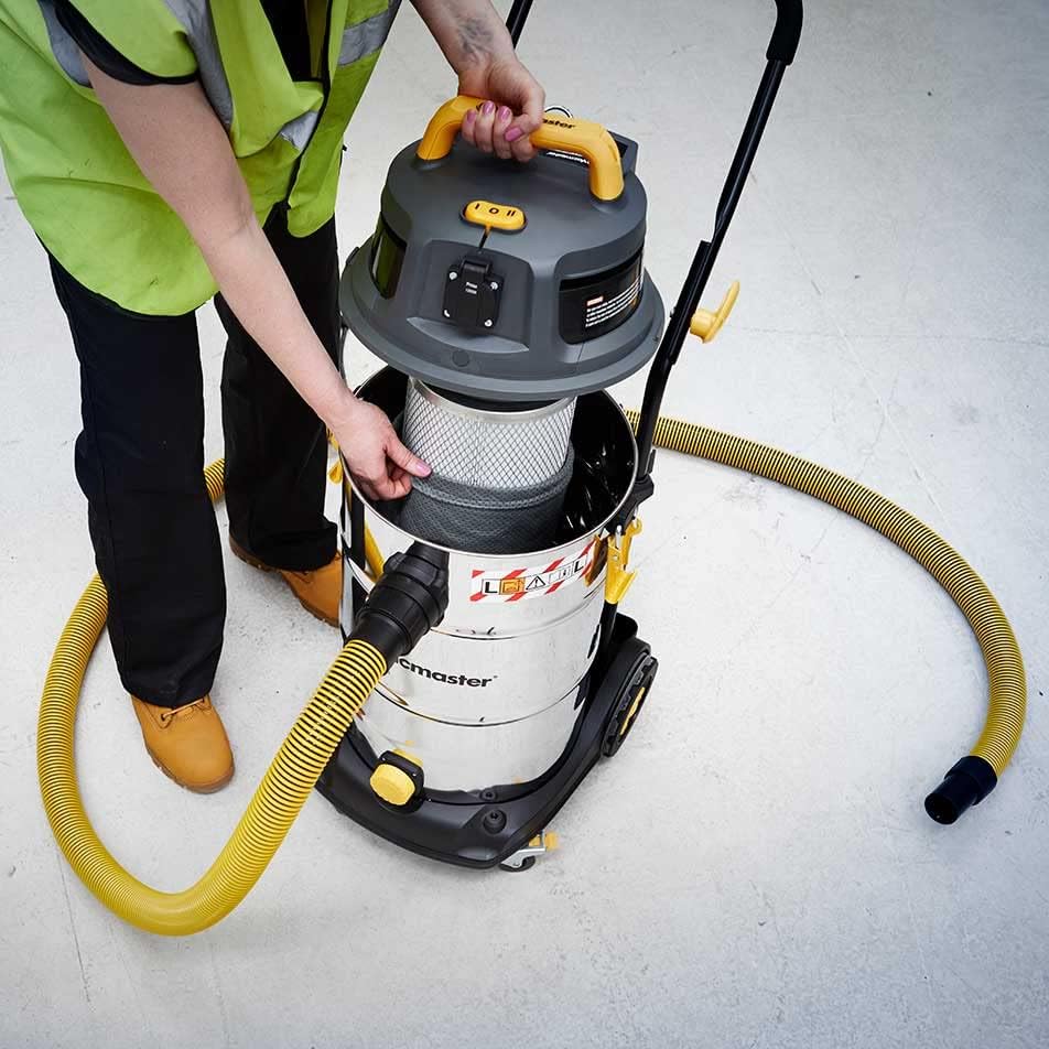 Vacmaster VK1638SWC 1600W 38L Industriel Aspirateur Eau et poussière avec HEPA 13 Filtration Acier Inoxydable Aspirateur Sec et Humide