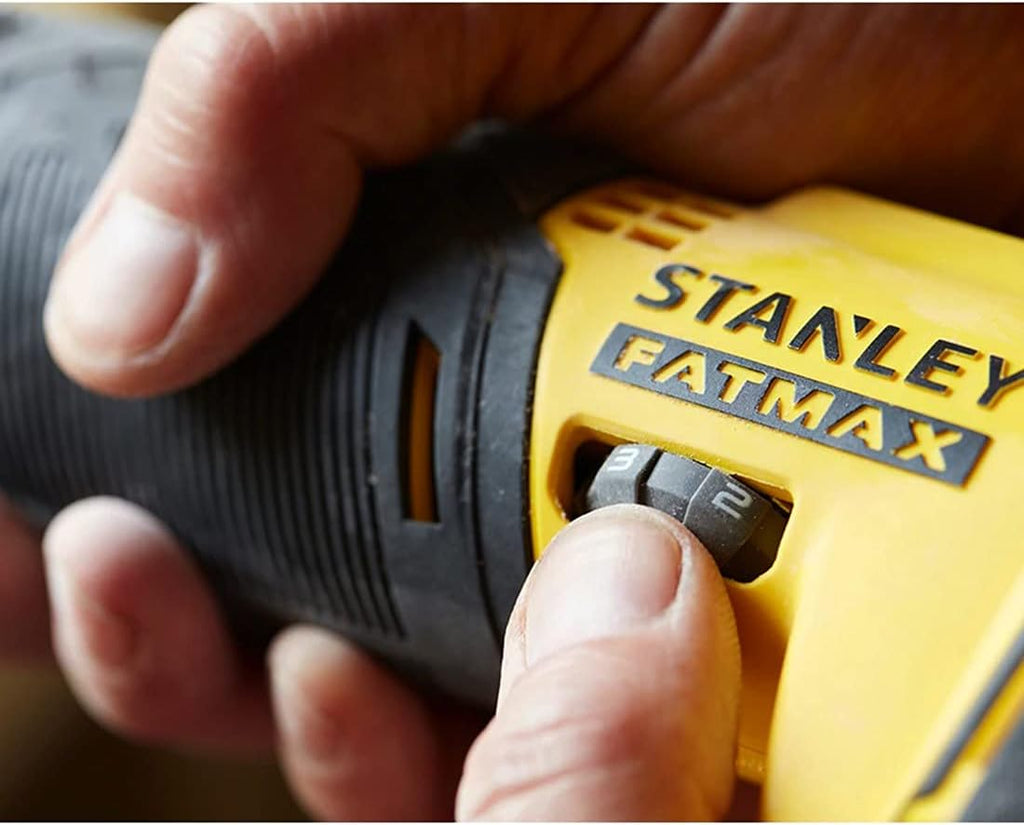 Outil Multifonction STANLEY FatMax SFMCE500M1T (1 Batterie de 4,0 Ah + Chargeur + TSTAK VI)