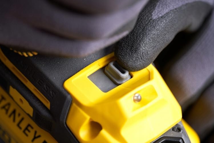 Boulonneuse a chocs - STANLEY FATMAX V20 - SFMCF940M1-QW - 1/2 Brushless 950 Nm - Lithium 18V - 1 Batterie 4Ah