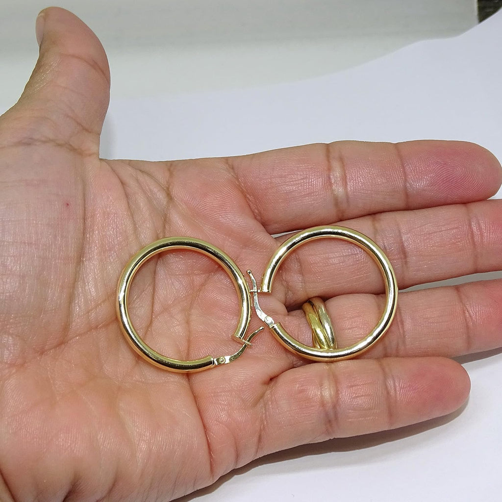 Boucles d'oreilles créoles en or jaune 18 carats avec tube rond de 3 mm d'épaisseur et 3 cm de diamètre extérieur