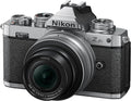 NIKON KIT Z fc + NIKKOR DX Z 16-50 mm VR Série Limitée, appareil photo hybride capteur DX (20,9 MP, 4K/30p, rafale 11 i/s, écran tactile orientable)