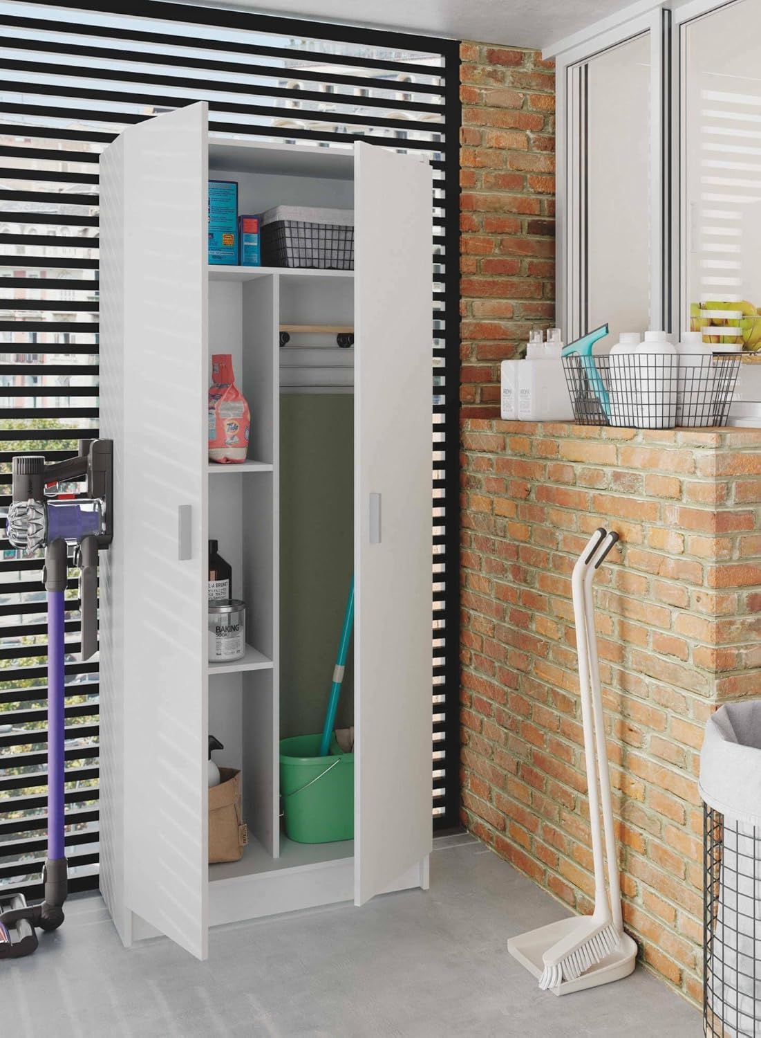 Dmora - Armoire polyvalent Charleston, Armoire à balais avec 2 portes, Étagère à chaussures avec étagères, Placard à balai, 73x37h180 cm, Blanc