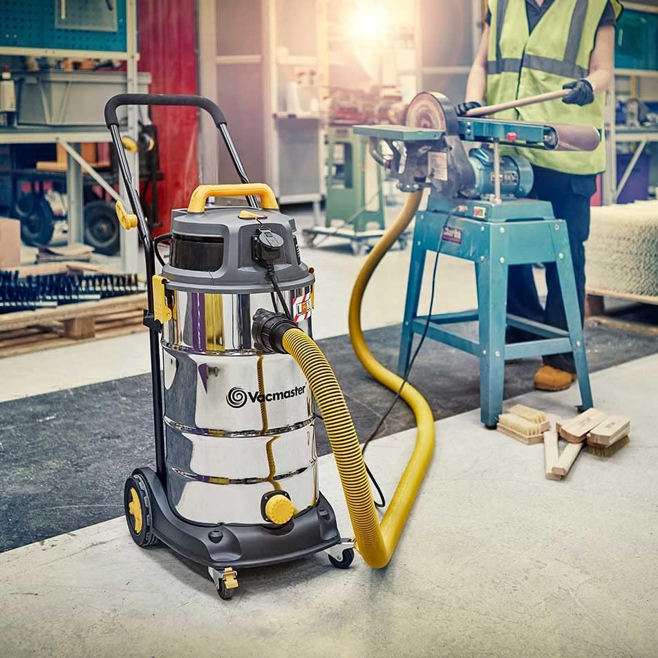 Vacmaster VK1638SWC 1600W 38L Industriel Aspirateur Eau et poussière avec HEPA 13 Filtration Acier Inoxydable Aspirateur Sec et Humide