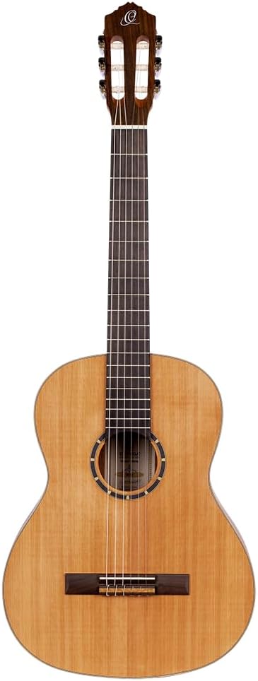Ortega Guitars Guitare Classique 4/4 - Family Series - Housse Incluse - Cèdre / Acajou, Naturel R122