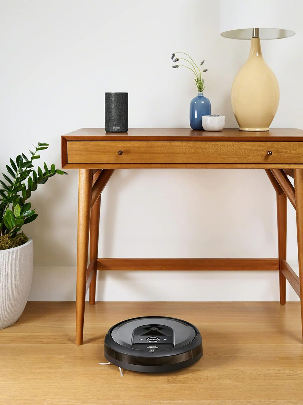 iRobot Roomba i7 (i7156) - Aspirateur Robot connecté - 2 extracteurs en Caoutchouc multisurfaces - Idéal pour Les Animaux - Cartographie, mémorise et s'adapte à Votre Domicile