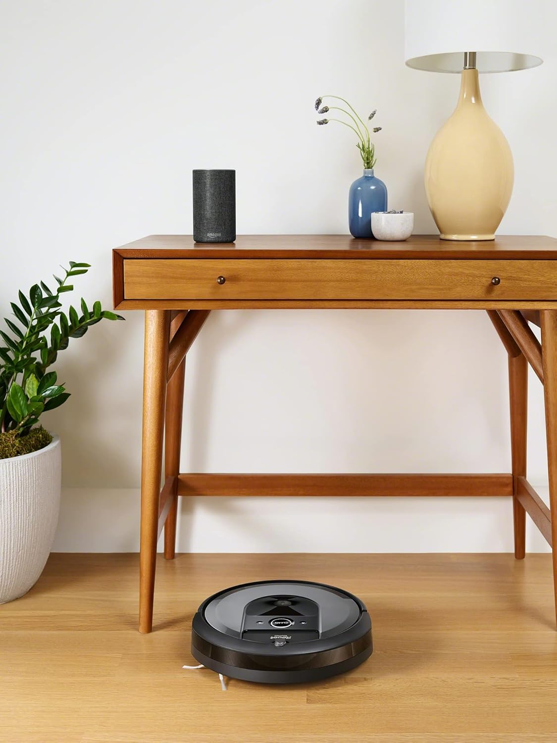 iRobot Roomba i7 (i7156) - Aspirateur Robot connecté - 2 extracteurs en Caoutchouc multisurfaces - Idéal pour Les Animaux - Cartographie, mémorise et s'adapte à Votre Domicile