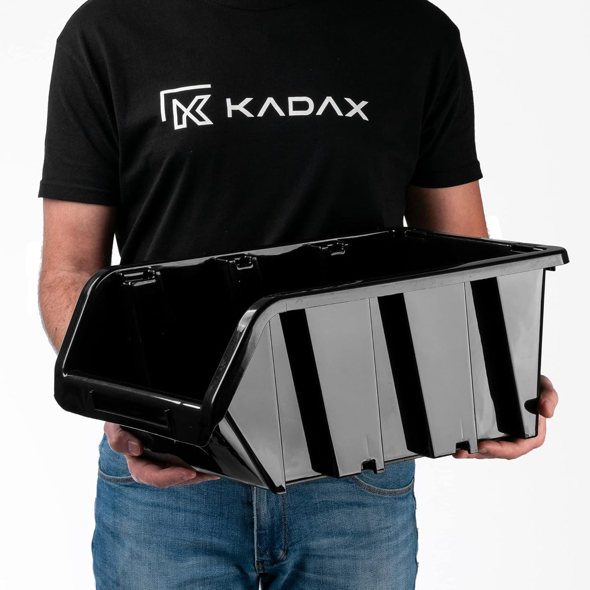 KADAX Boîtes de Rangement Murales, Boîtes Empilables en Plastique pour Organiser Vos Outils, Bacs à Bec pour Garage Lot de 50 : Noir, 390 x 240 mm