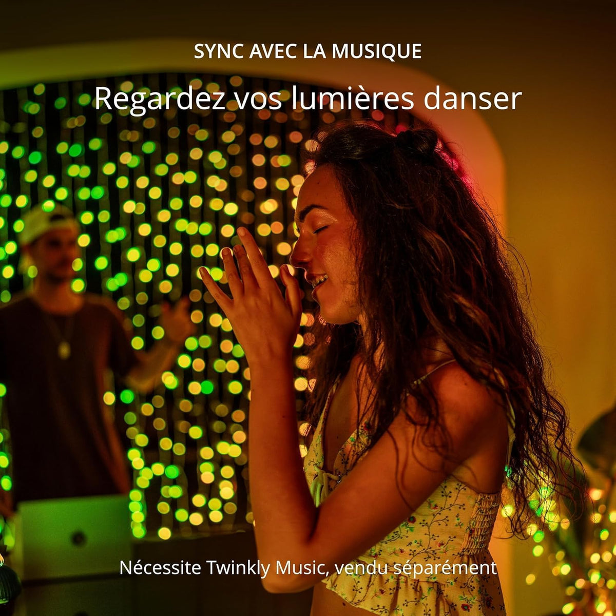 Twinkly Strings 600 LED RGB+Blanc, Guirlande Lumineuse Exterieur et Intérieur, Lumières LED Multicolores, Compatible avec Alexa, Google Home, Guirlande Noël, IP44, Contrôle App, Fil Noir, 48m