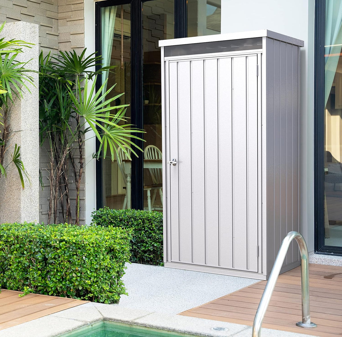 Duramax Palladium Casier de stockage en hauteur à porte unique avec lucarne avant, armoire de rangement le jardin, armoire haute pour l'extérieur, kit d'étagères réglables inclus, argenté