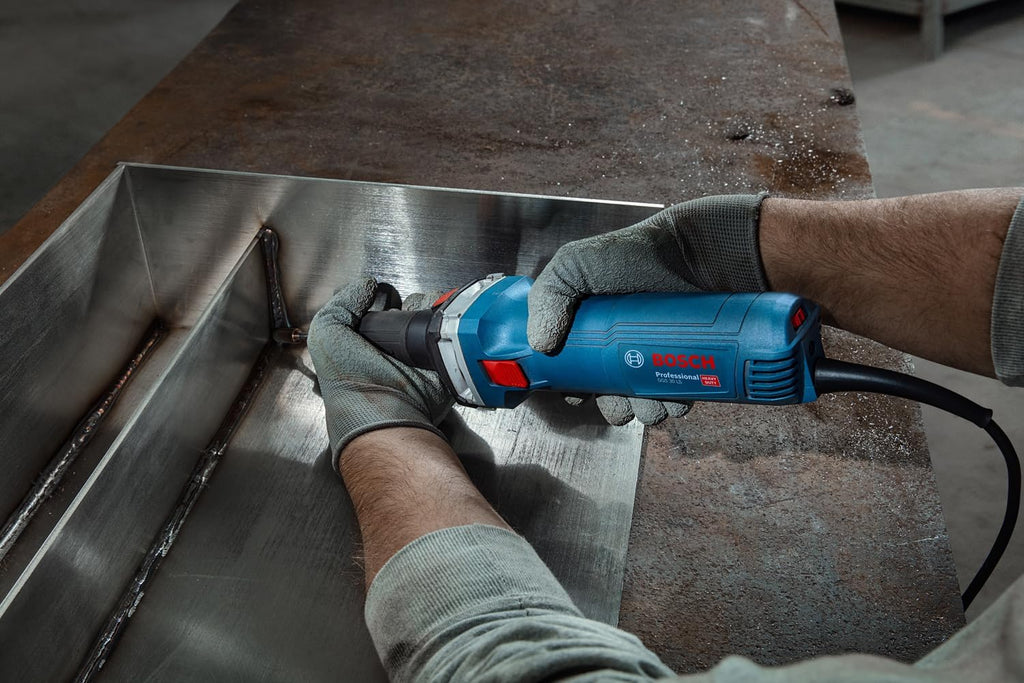 Bosch Professional meuleuse droite filaire GGS 30 LS (puissance de 750 W, jusqu’à 33 000 tr/min, avec 1 clé, 1 pince de serrage 6 mm avec écrou)