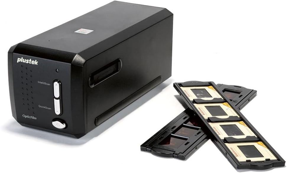 Plustek OpticFilm 8200i AI - Scanner de Films et Diapositives 35mm. SilverFast AI Studio 8 + IT8, 7200 dpi, Support Mac&PC