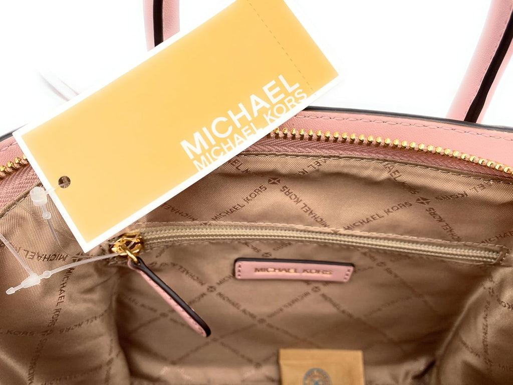 Sac pour femme I Satchel I Sac à main I Sac à bandoulière I Modèle : AVRIL I Rosé I 30 x 20 x 12 cm (l x H x P) I Logo MK I Matelassé I Sac pour femme