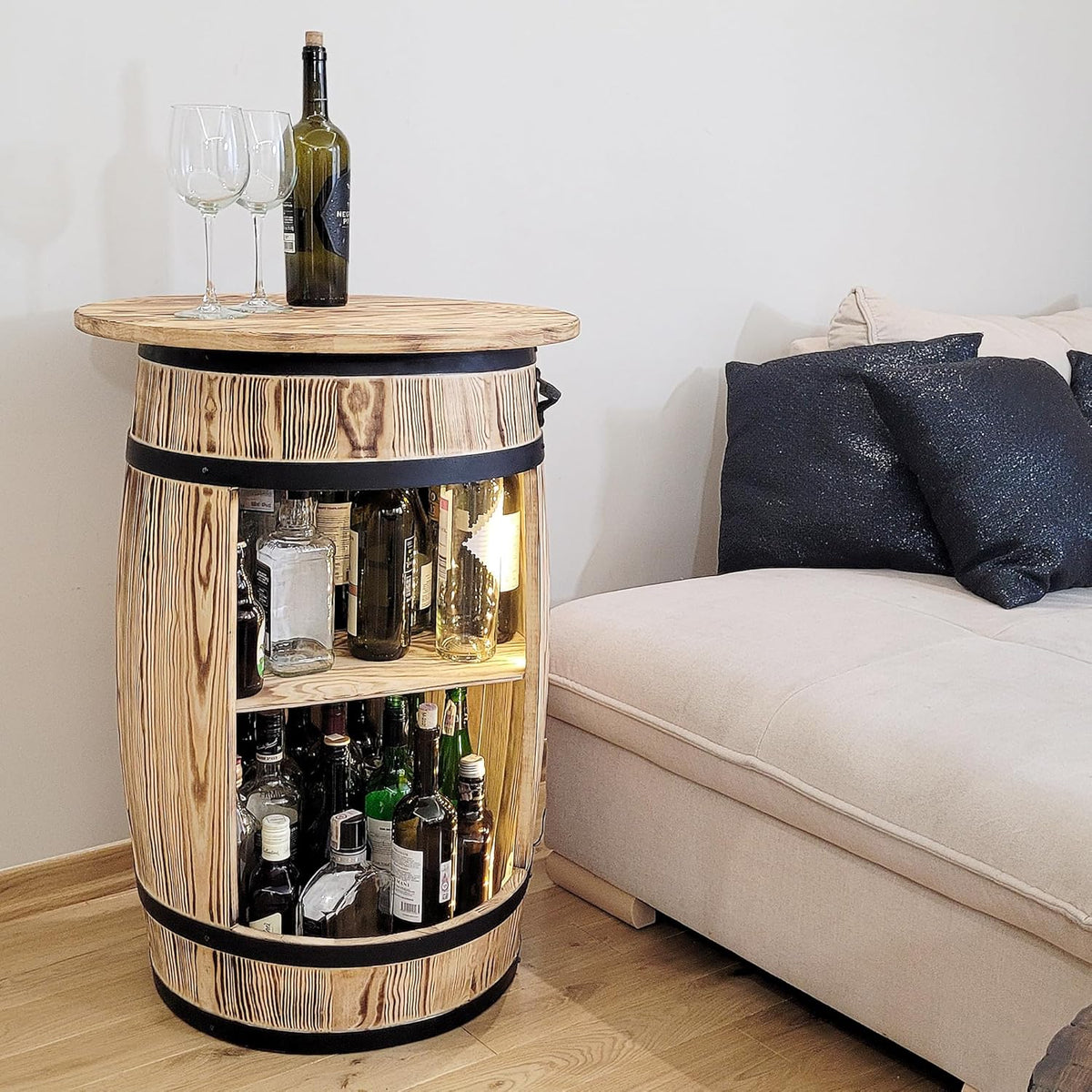 weeco Baril en Bois Massif avec Plateau et éclairage LED - Meuble Bar Rustique pour Bouteilles - Table décorative pour Salon pour Homme et Femme - 80x50 cm