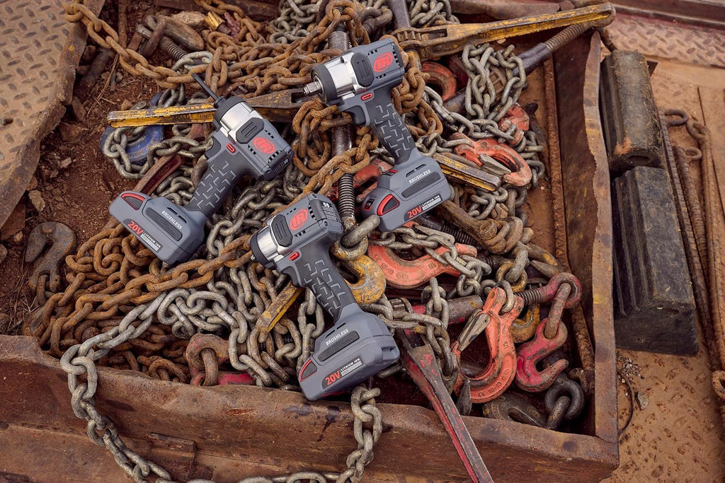 Ingersoll-Rand Visseuse à chocs sans fil W3131, outil à batterie 3/8" avec 20 V, léger et outil à chocs compact