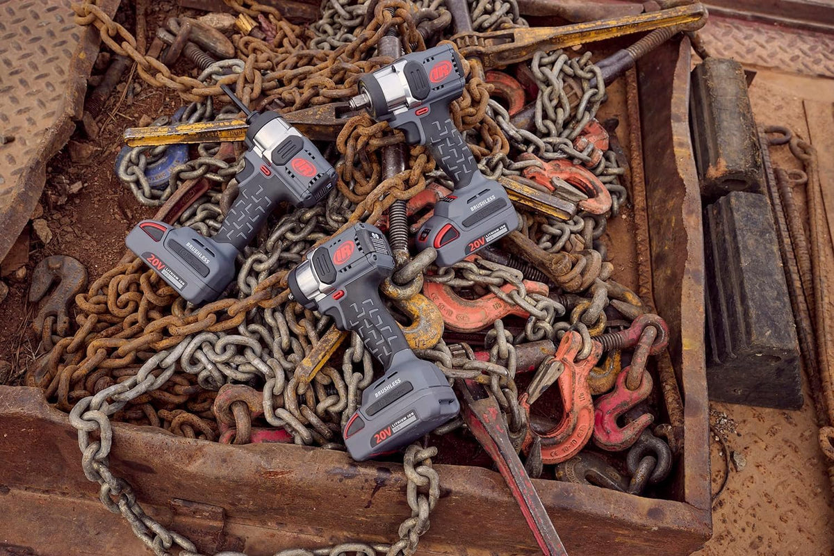 Ingersoll-Rand Visseuse à chocs sans fil W3131, outil à batterie 3/8" avec 20 V, léger et outil à chocs compact