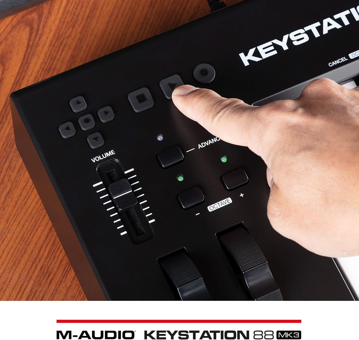M-AUDIO Keystation 88 MK3 – Clavier MIDI USB 88 touches semi-lestées pour contrôler les synthétiseurs virtuels et les stations audionumériques