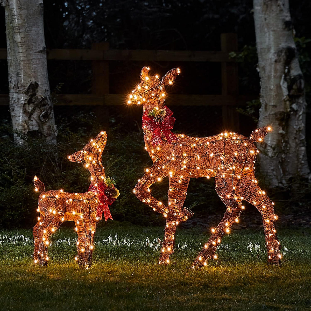 Lights4fun Déco Biche et Faon de Noël en Fils de Coton Marron avec LED Blanc Chaud pour Extérieur