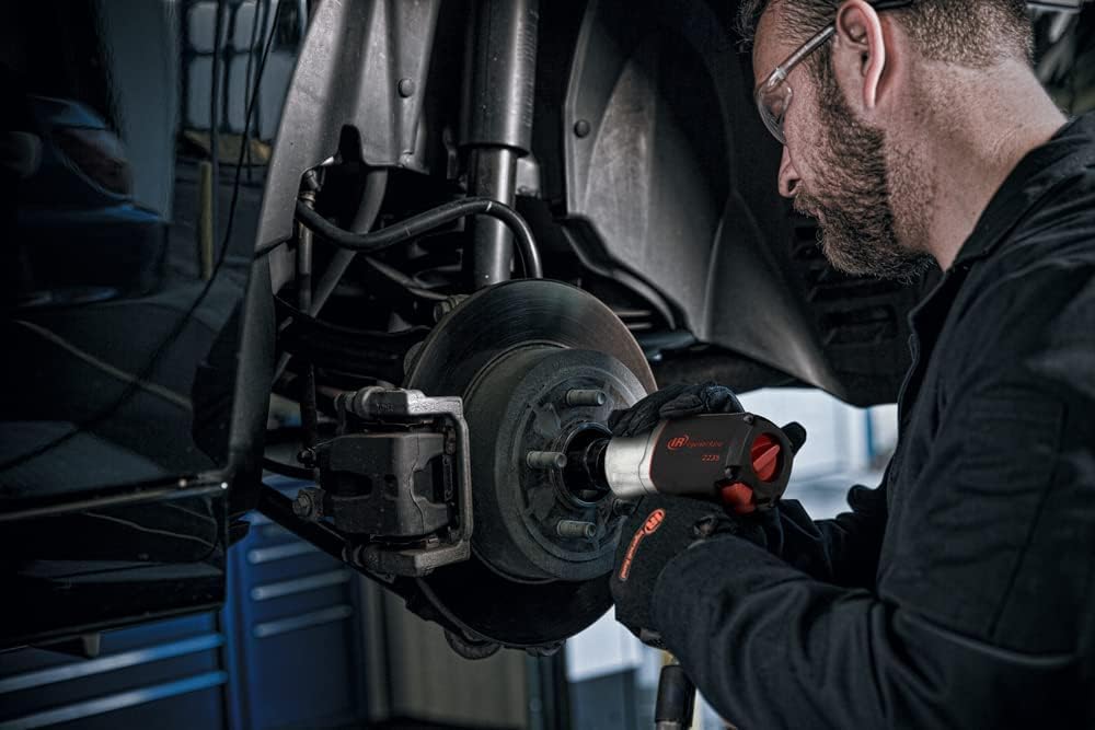 Ingersoll-Rand 2235QXPA Clé à chocs 1/2", 8500 tr/min, ultra-durable, silencieuse, ergonomique, à air comprimé pour performance optimale.
