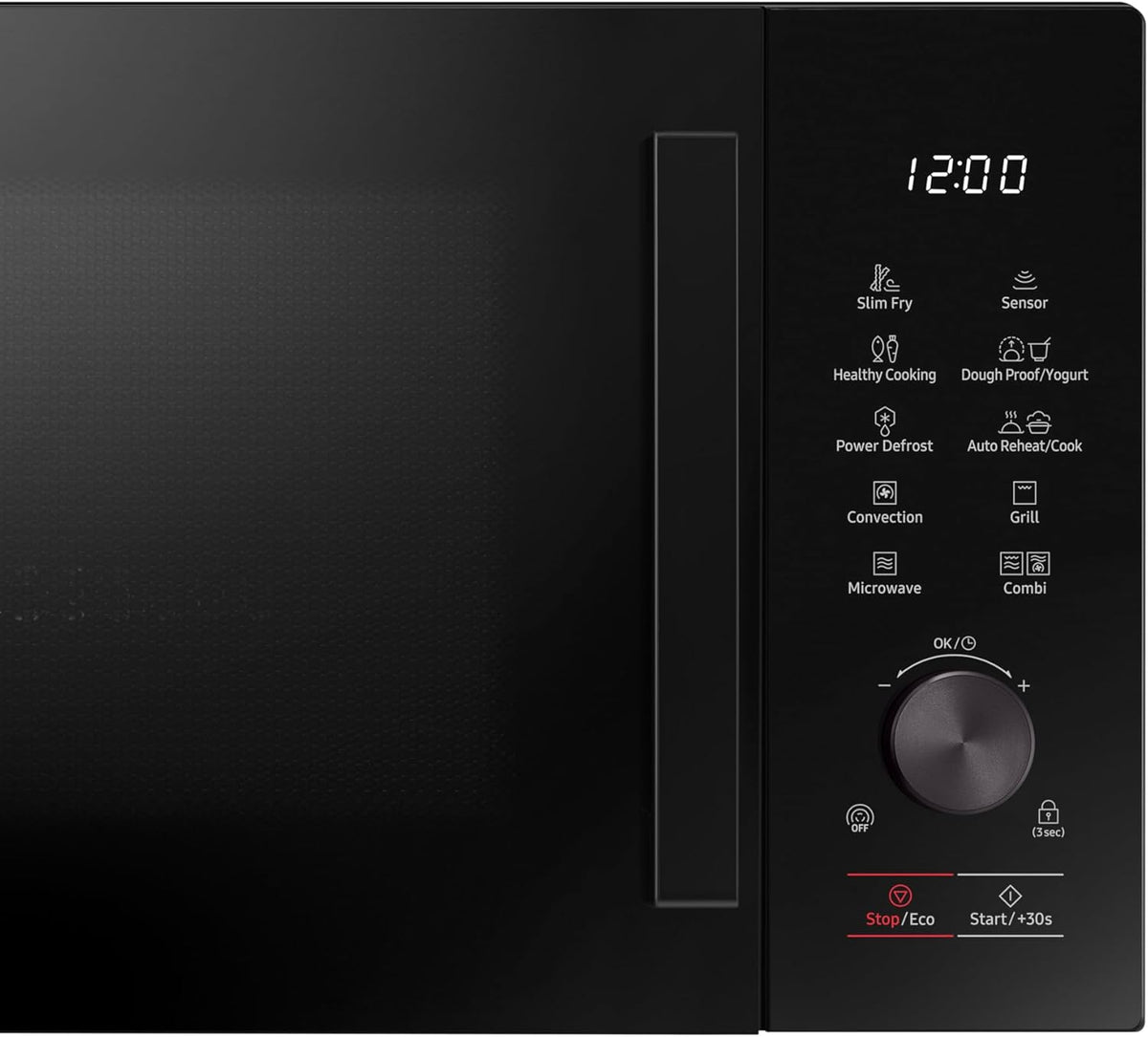 MC28A5137KK/E1 Micro-ondes combiné avec grill et air chaud, 900 W, 28 l, AirFry, Power Defrost, intérieur en céramique émaillée résistant aux rayures, noir
