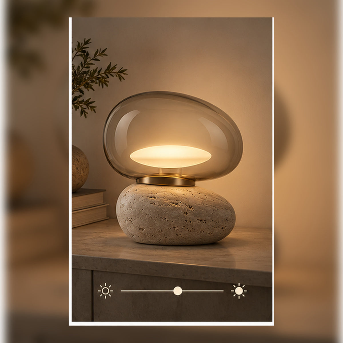 Lampe à Poser Galet Double – Travertin et Verre Fumé Ivoire