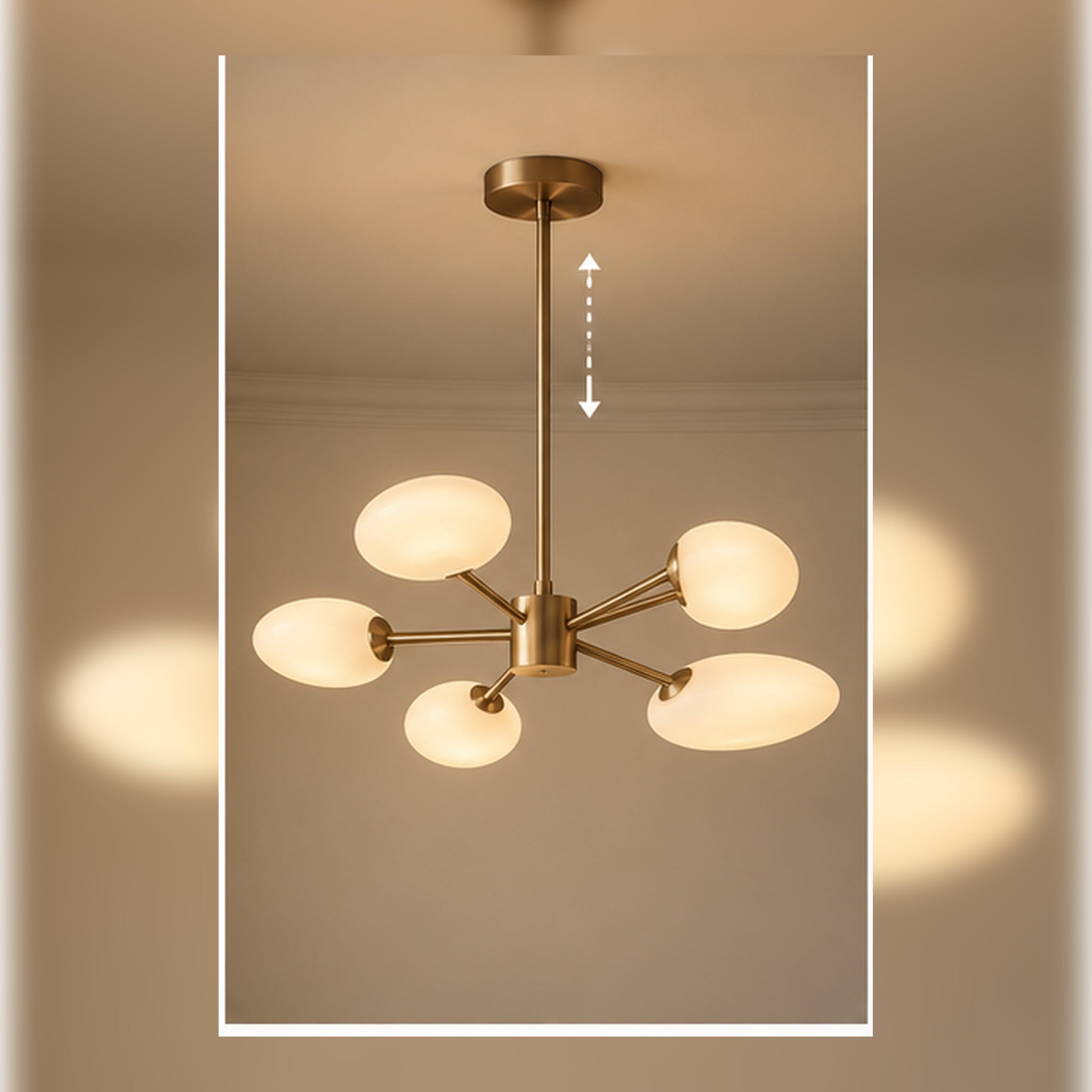 Lustre Rosace Moderne – 6 Boutons Opalins et Structure Champagne