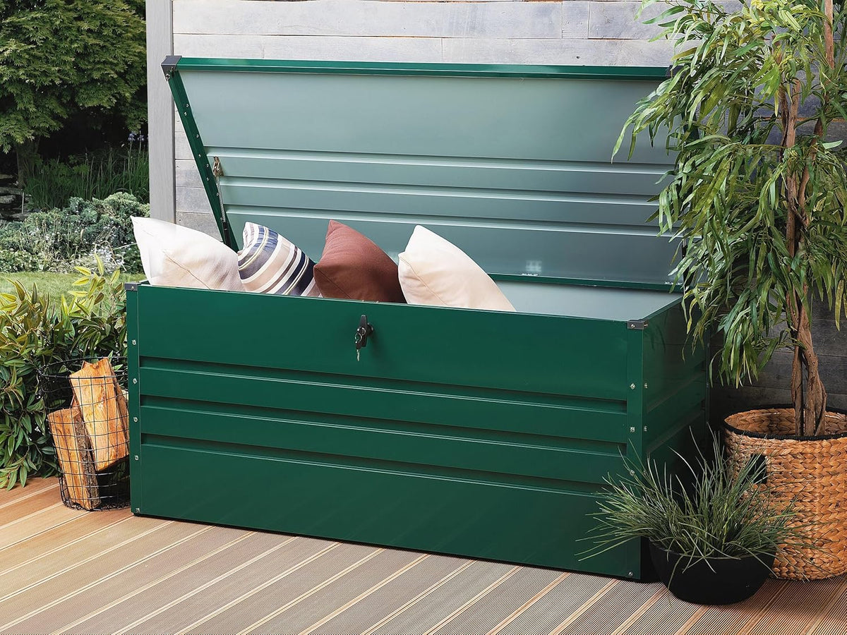Beliani Coffre de Rangement Extérieur 132 x 62 cm 400 Litres en Acier Galvanisé Vert Idéal pour les Accessoires de Jardin Durable et Décoratif