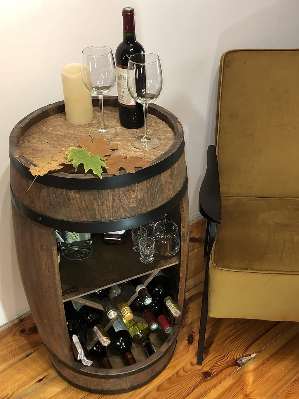weeco Bar en tonneau en Bois avec casier à vin en X - Meuble Bar Rustique pour Bouteilles - Fût-Bar décoratif - Armoire à liqueurs - 80x50x44cm Marron foncé