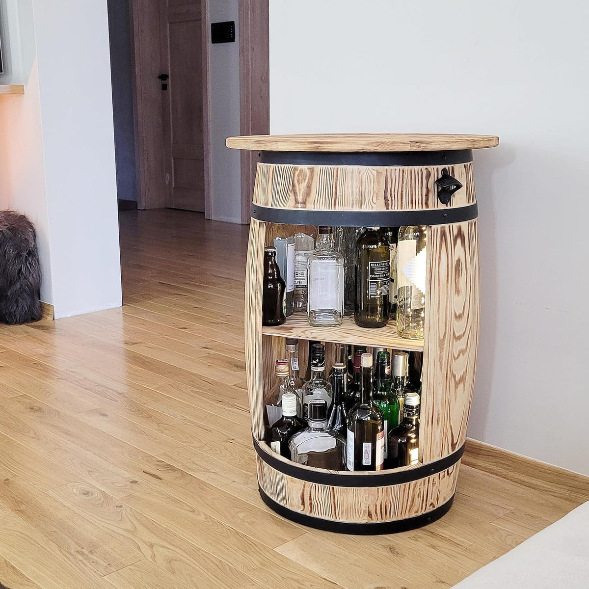 weeco Baril en Bois Massif avec Plateau et éclairage LED - Meuble Bar Rustique pour Bouteilles - Table décorative pour Salon pour Homme et Femme - 80x50 cm