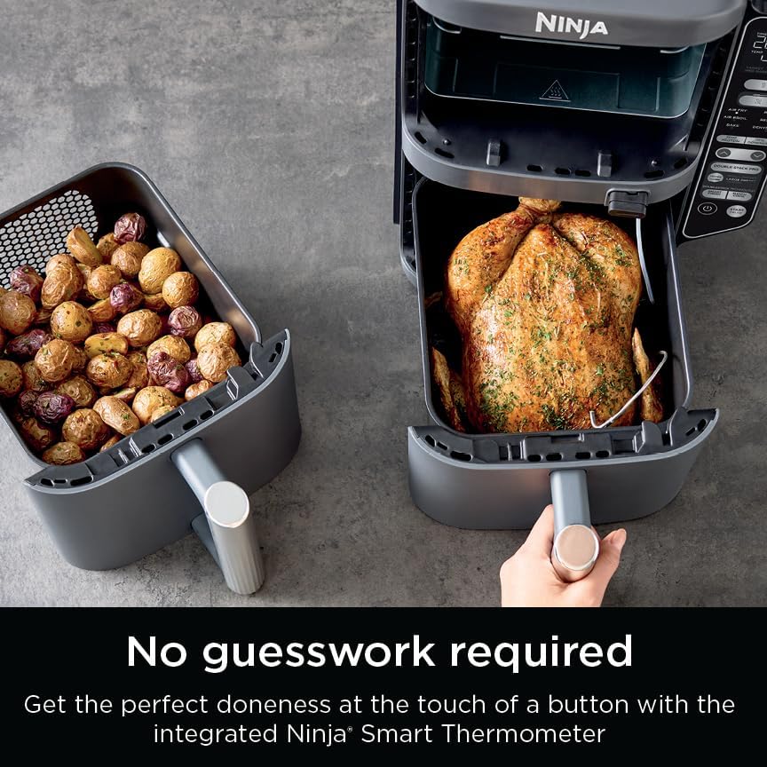 Ninja DoubleStack XL Friteuse à air intelligente avec 2 paniers, système de cuisson intelligent, technologie DoubleStack qui cuit 4 aliments à la fois, design peu encombrant, 10 litres