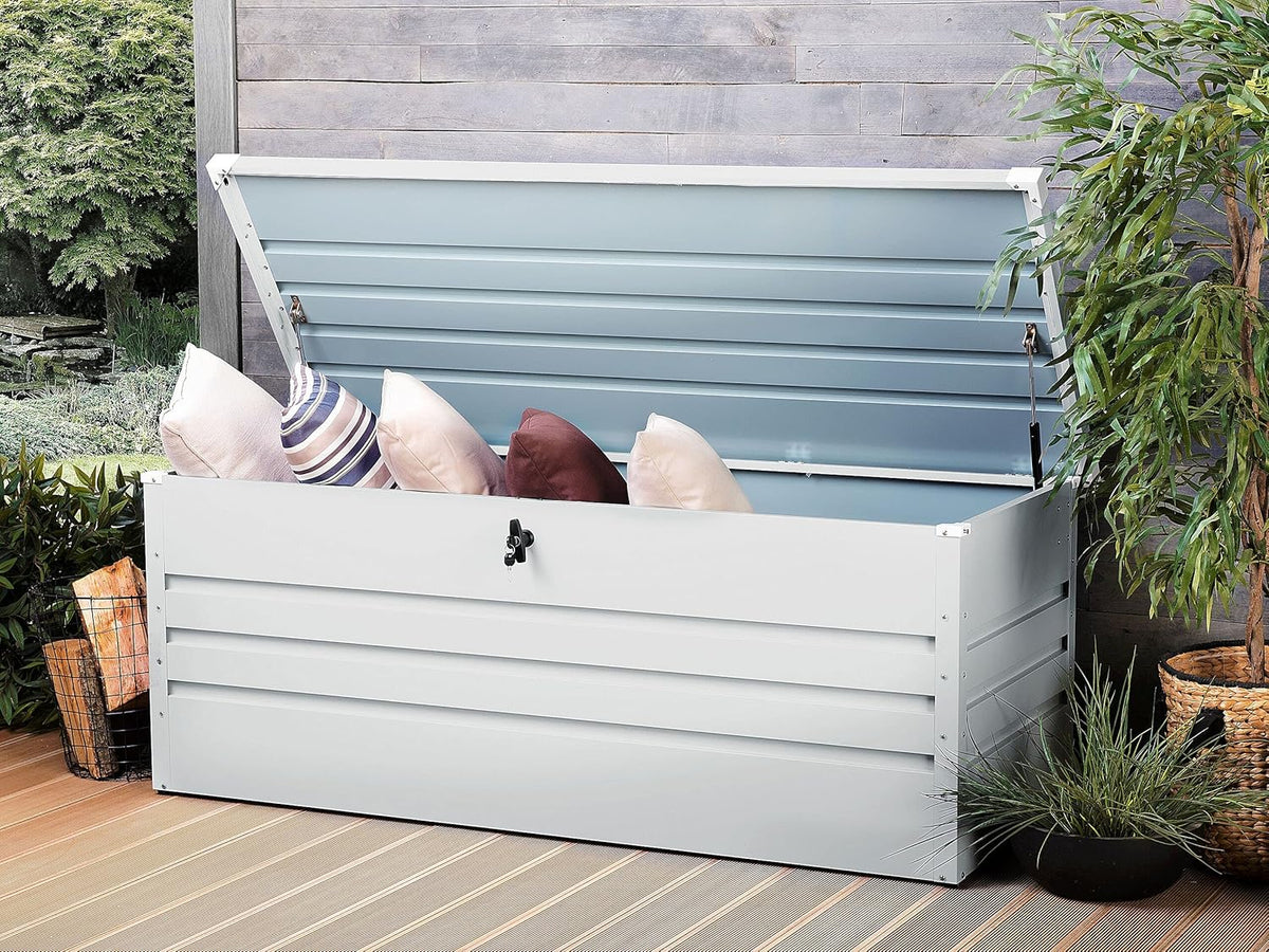 Beliani Coffre de Rangement Extérieur 165 x 70 cm 600 Litres en Acier Galvanisé Gris Clair Idéal pour les Accessoires de Jardin Durable et Décoratif