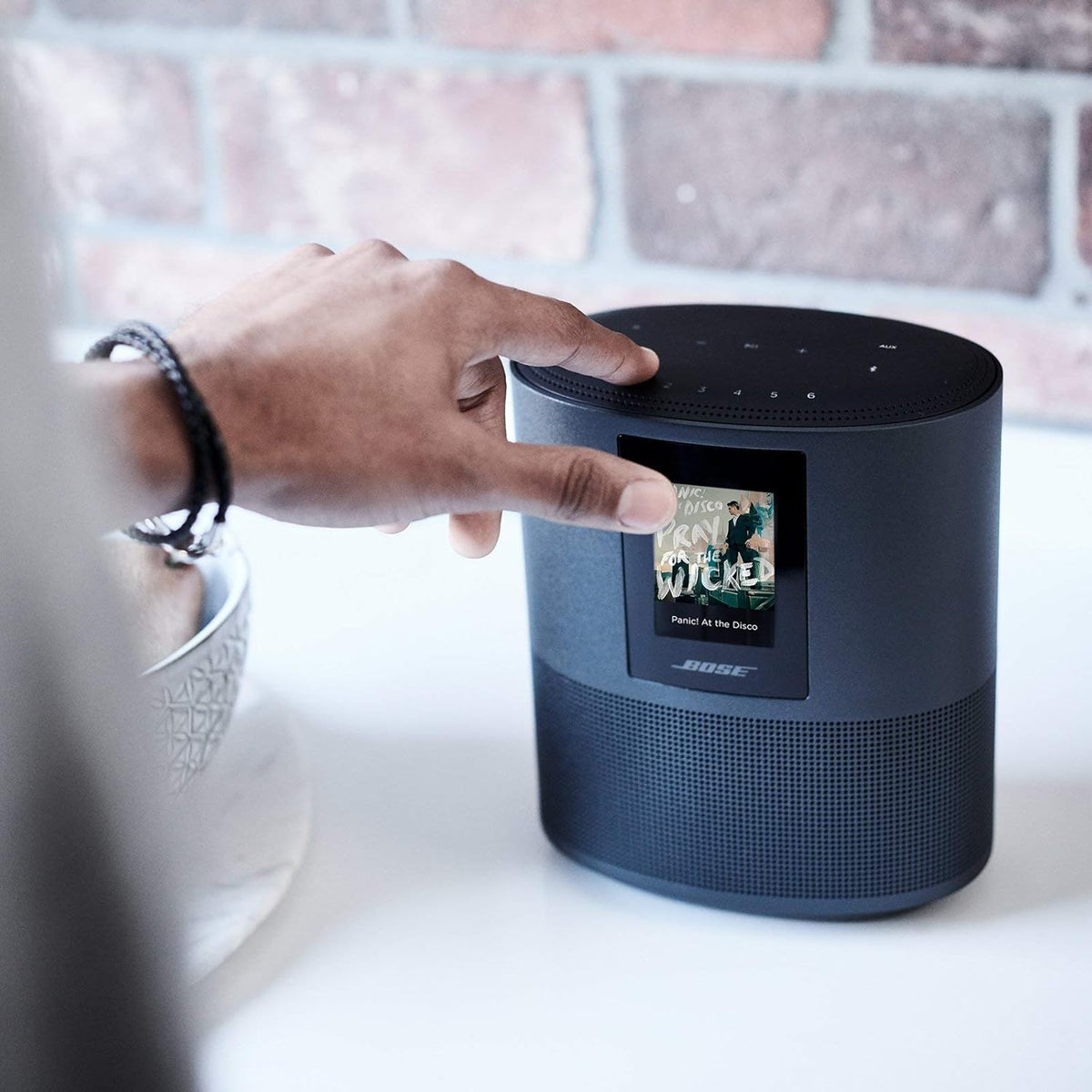 Home Speaker 500 Haut-Parleur intégré avec Amazon Alexa et Google Assistant Noir