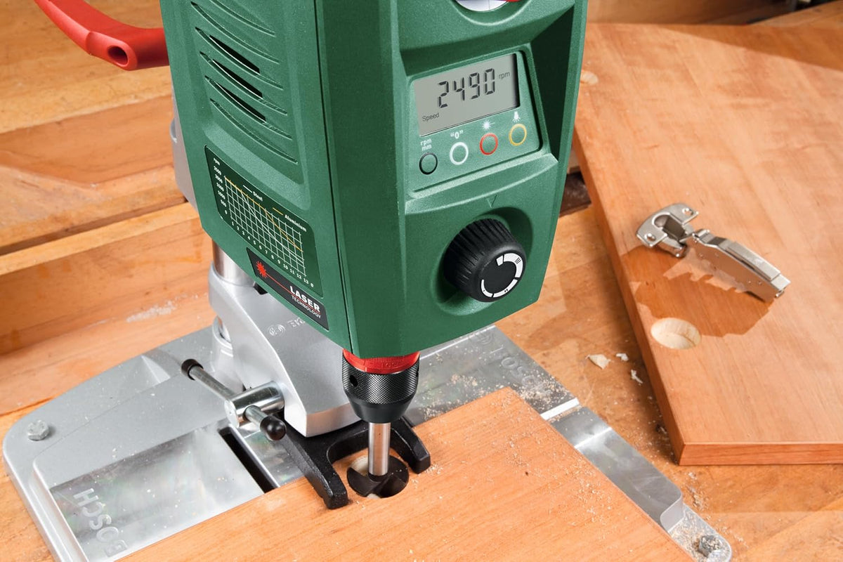 Bosch perceuse à colonne PBD 40 (710 W, diamètre d'alésage max. dans l'acier/le bois : 13 mm/40 mm, course de perçage 90 mm, emballage carton)