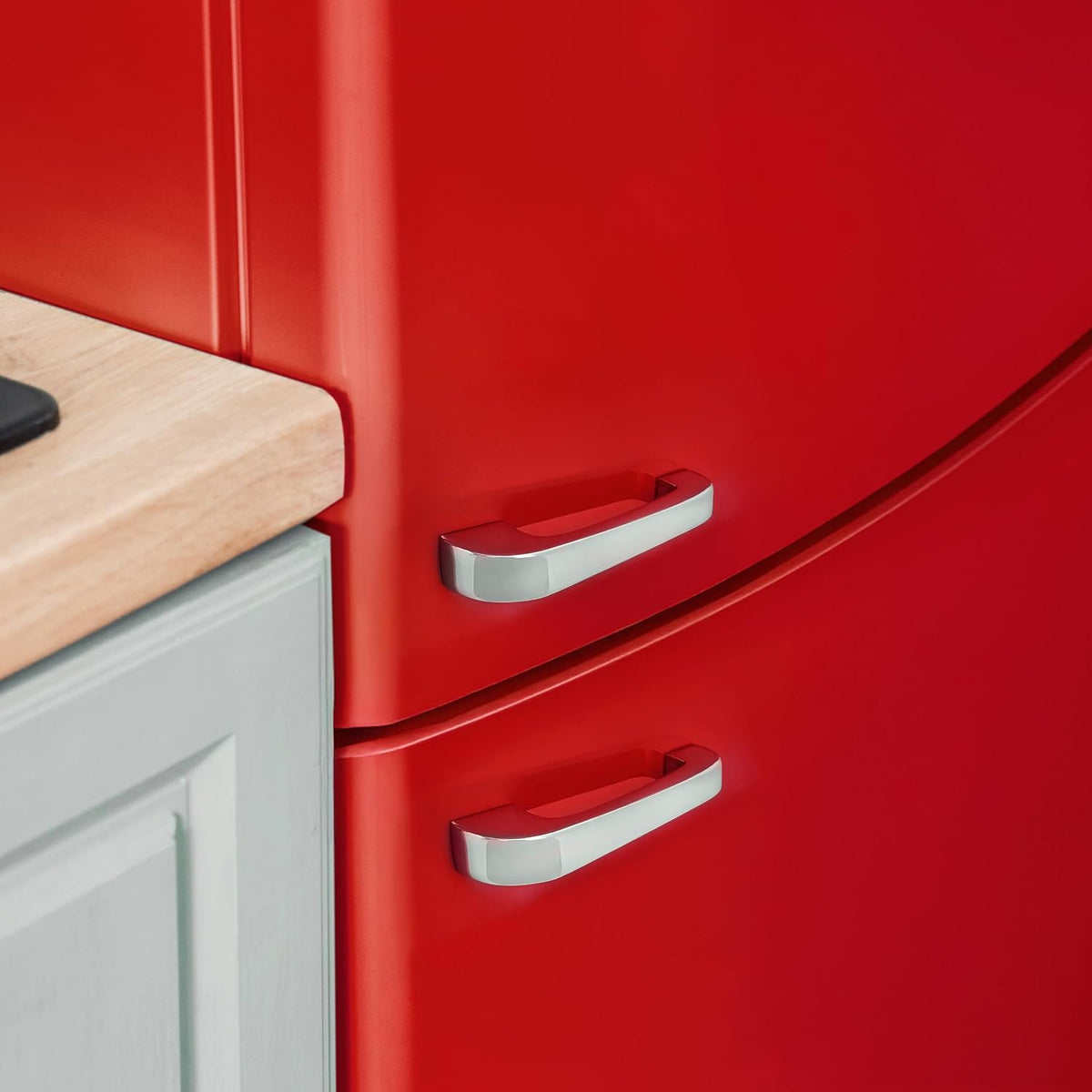 Cecotec Refrigerateur Congelateur Combiné Bolero CoolMarket Combi Origin 250 NF Red E. Réfrigérateur 250L, rouge rétro, No Frost, Multi Air Flow, Fast Cooling, classe E