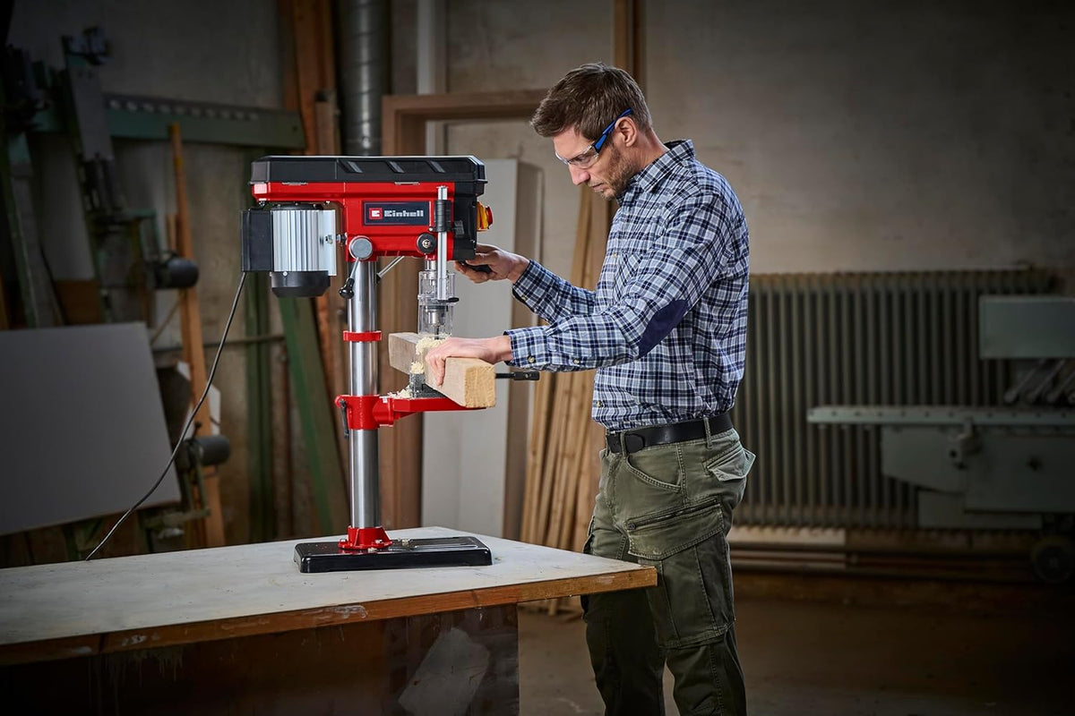 Einhell perceuse à colonne TC-BD 630/1 (630 W, profondeur de perçage max. 60 mm, butée de profondeur réglable, diamètre de foret max. 16 mm)