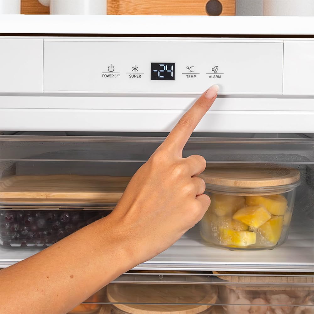 Cecotec Mini Congélateur Intégrable de 101 L Bolero Coolmarket TF BI 101 White E. Écran Tactile, Fast Freezing, Porte Réversible, Température Réglable -14 °C à -24 °C, LED Intérieur, Alarme