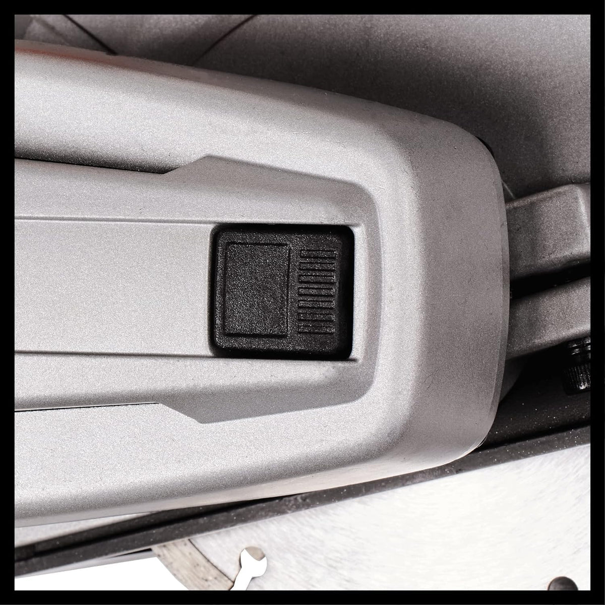 Einhell Rainureuse TE-MA 1700 (1 700 W, réglage de la largeur jusqu’à 38 mm et de la profondeur jusqu’à 40 mm) Livré en sac + 4 disques diamant