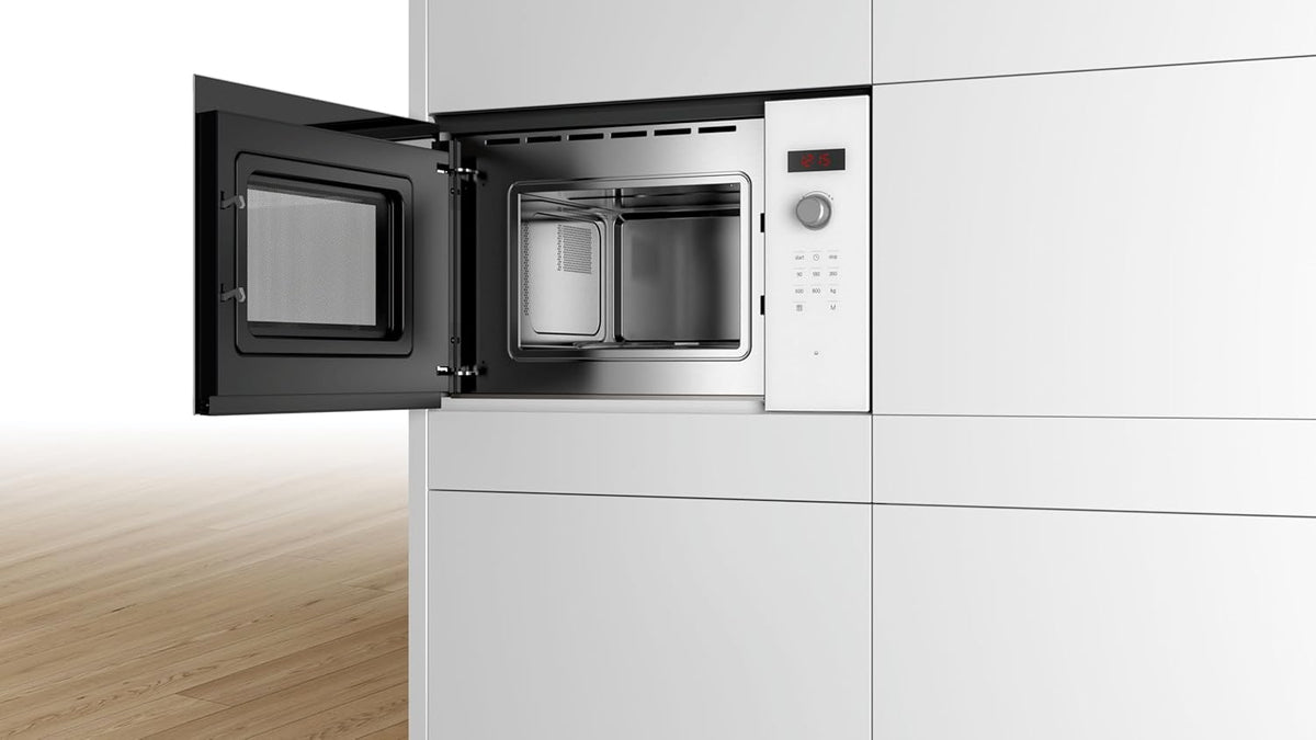 Bosch BFL523MW1F, Série 4, Micro-ondes, Encastrable, Blanc
