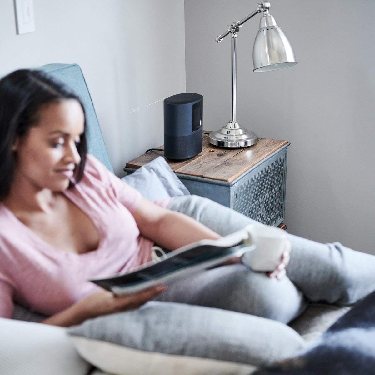 Home Speaker 500 Haut-Parleur intégré avec Amazon Alexa et Google Assistant Noir