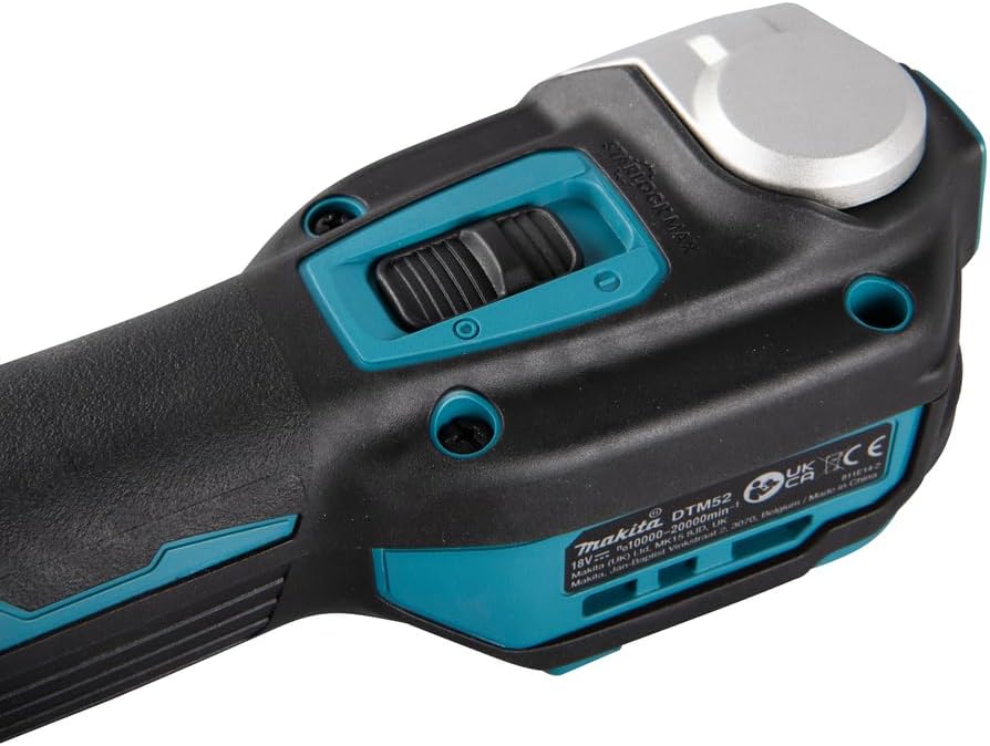 Outil multifonctions 18V Li-Ion LXT machine seule - DTM52Z et COFFRET DE TRANSPORT MAKPAC2 395x295x157 MM coffret nu - 821550-0