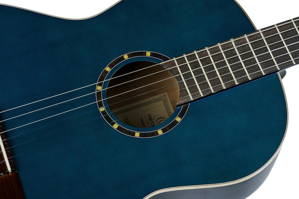Ortega Guitars Guitare Classique 4/4 - Slim Neck - Family Series - Housse Incluse - Épicéa / Acajou, Bleu R121SNOC