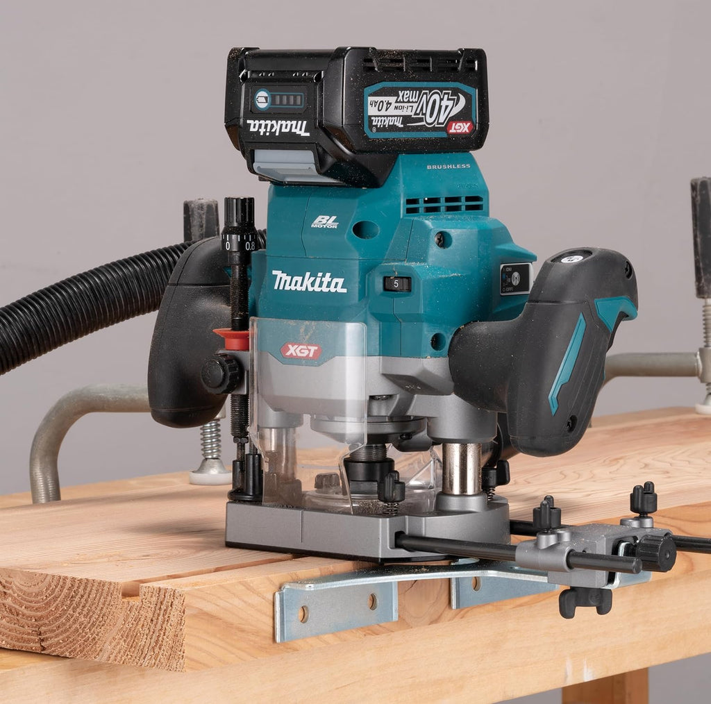 RP001GZ Défonceuse sans fil 40 V max. sans chargeur ni batteries