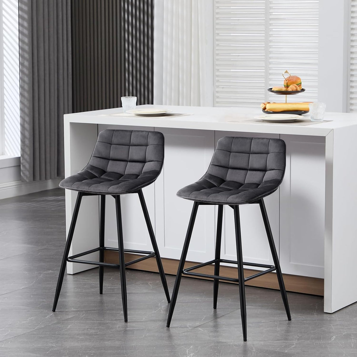 WOLTU 4 X Tabouret de Bar Bistro Chaise de Bar Assise rembourrée en Velours avec Pieds et Repose-Pieds en métal,Gris Foncé BH143dgr-4